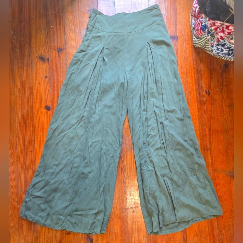 Before You Collection Green Dress Pants - Picture 3 of 7
